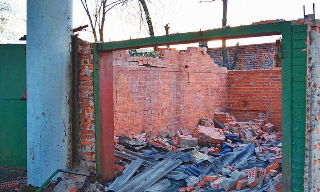 Демонтаж гаражей в Новосибирске, цена от 1744 руб. – услуги под ключ от 2Землекопа-Нвс